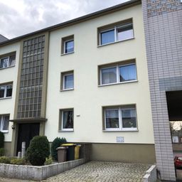 Schöne 3-Zimmer-Wohnung mit Garage und Süd-Balkon mitten im Kaiserstraßenviertel