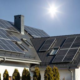 Immobilienkauf: 9 von 10 Käufern achten stark auf Energieeffizienzklasse